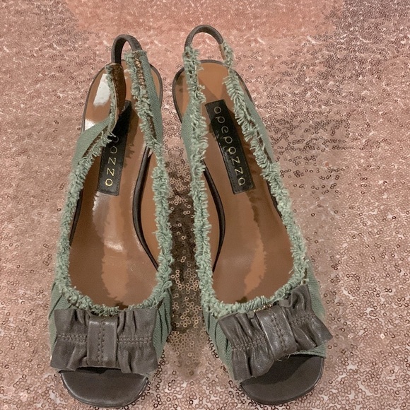 Apepazza Italian Made Sling Back Kitten Heel Pumps - Size 6.5 - Picture 2 of 9